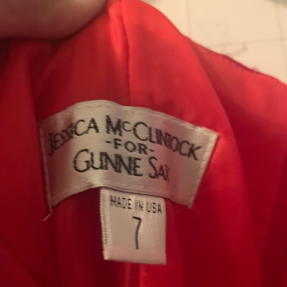 Prom dresses - Picture 5 of 7